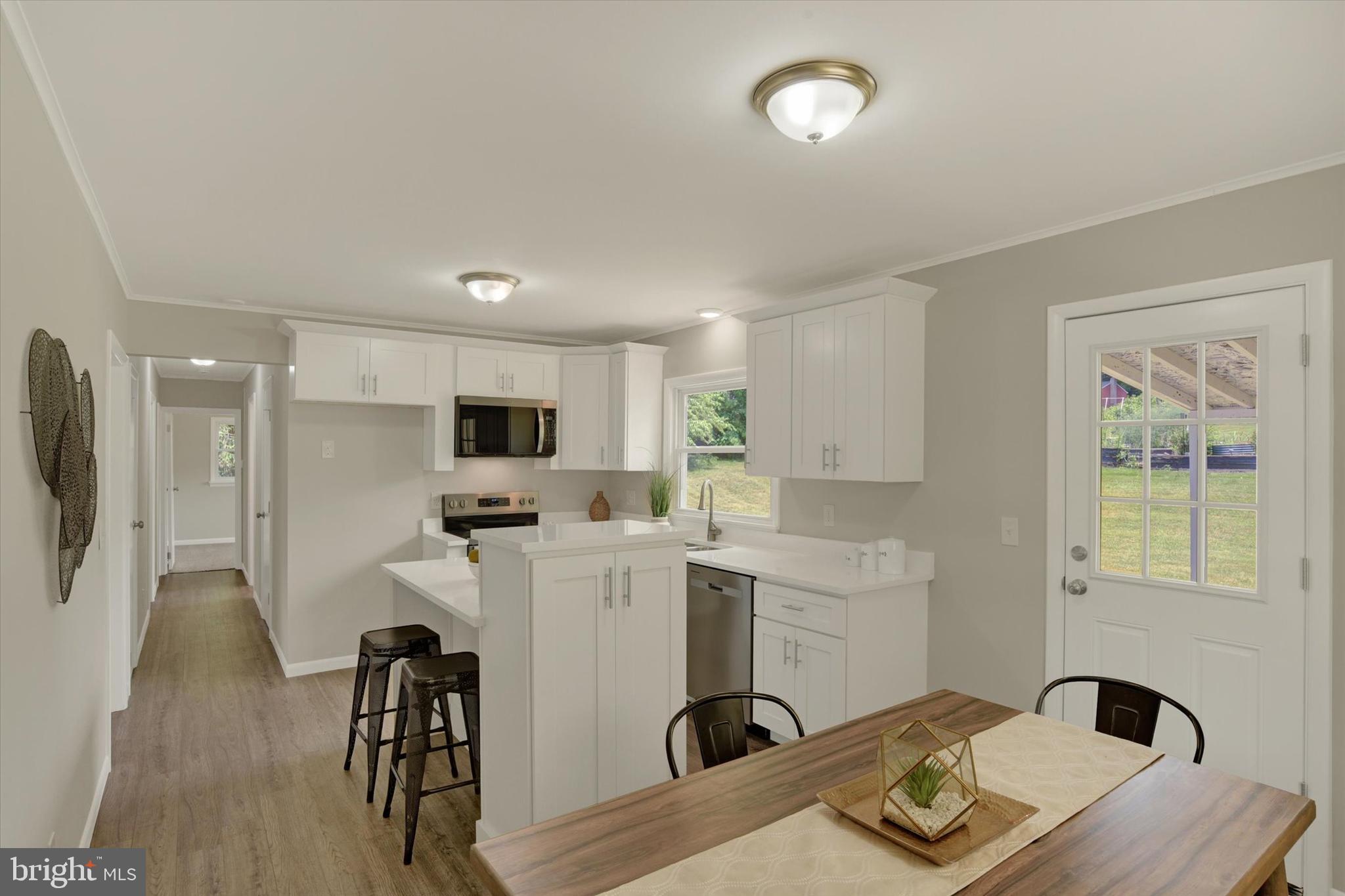 85 VISTA CIRCLE