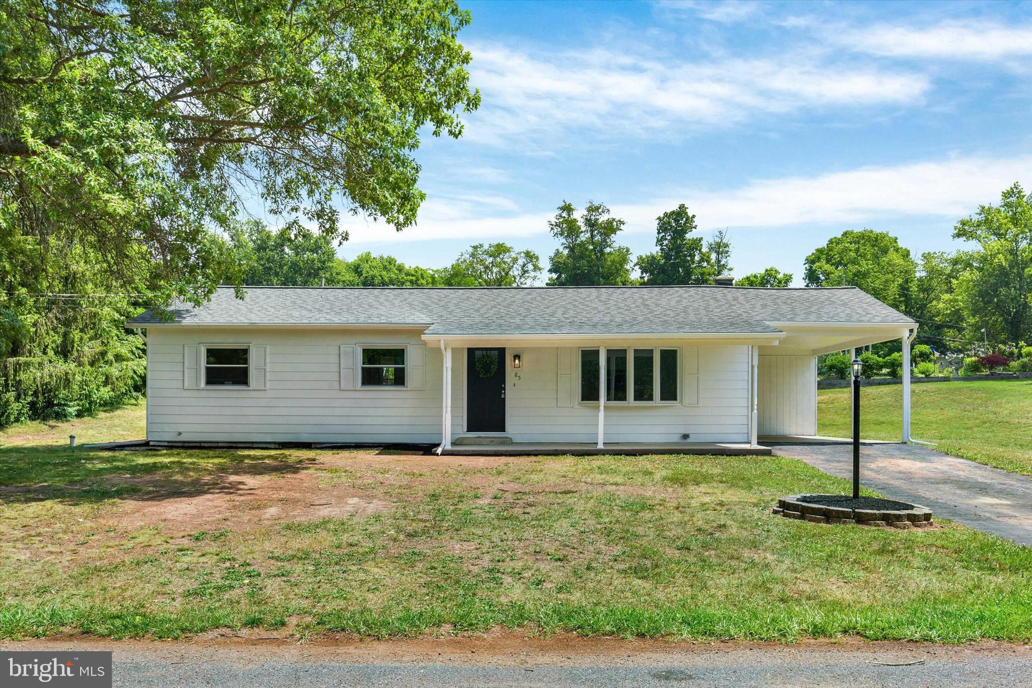 85 VISTA CIRCLE