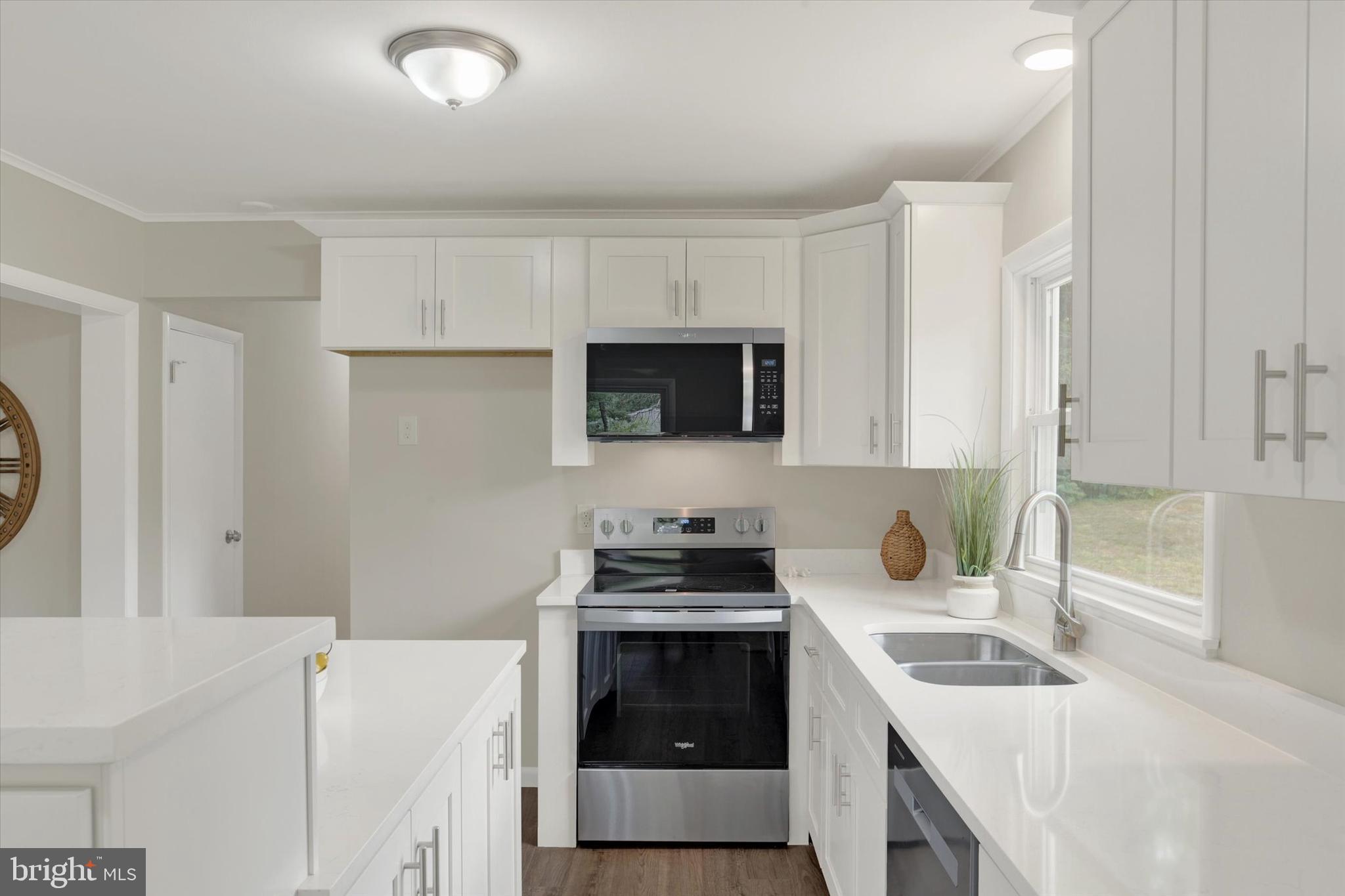 85 VISTA CIRCLE