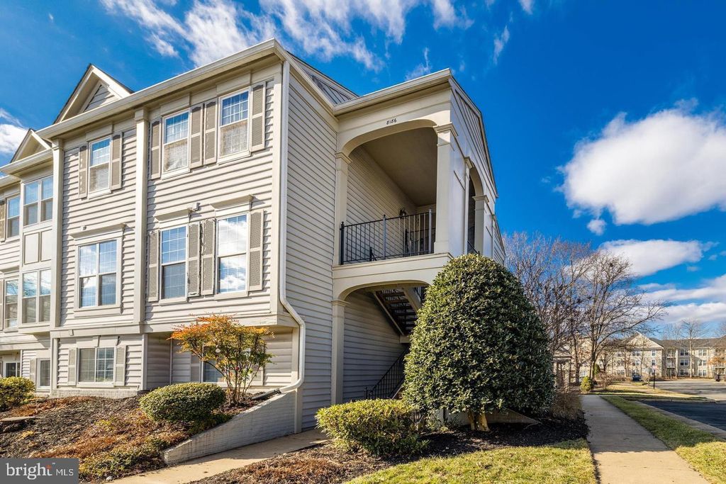 Photo of 8186 Winstead Place #201, MANASSAS, VA 20109 (MLS # VAPW2108894)