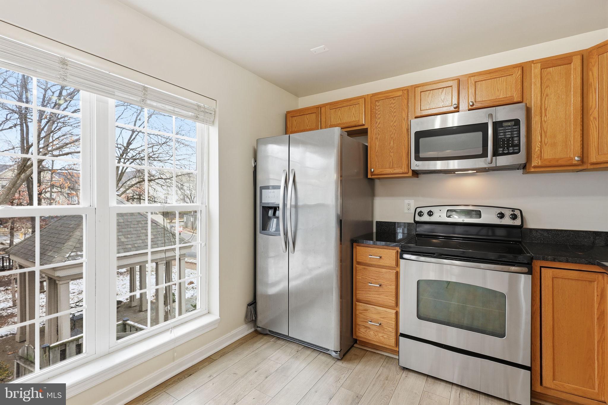 BULL RUN CONDO - Residential