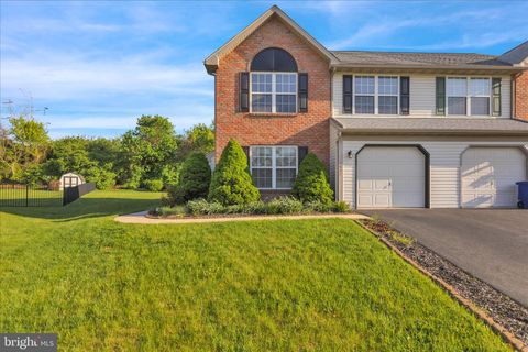 1007 FELIX COURT READING PA 19605