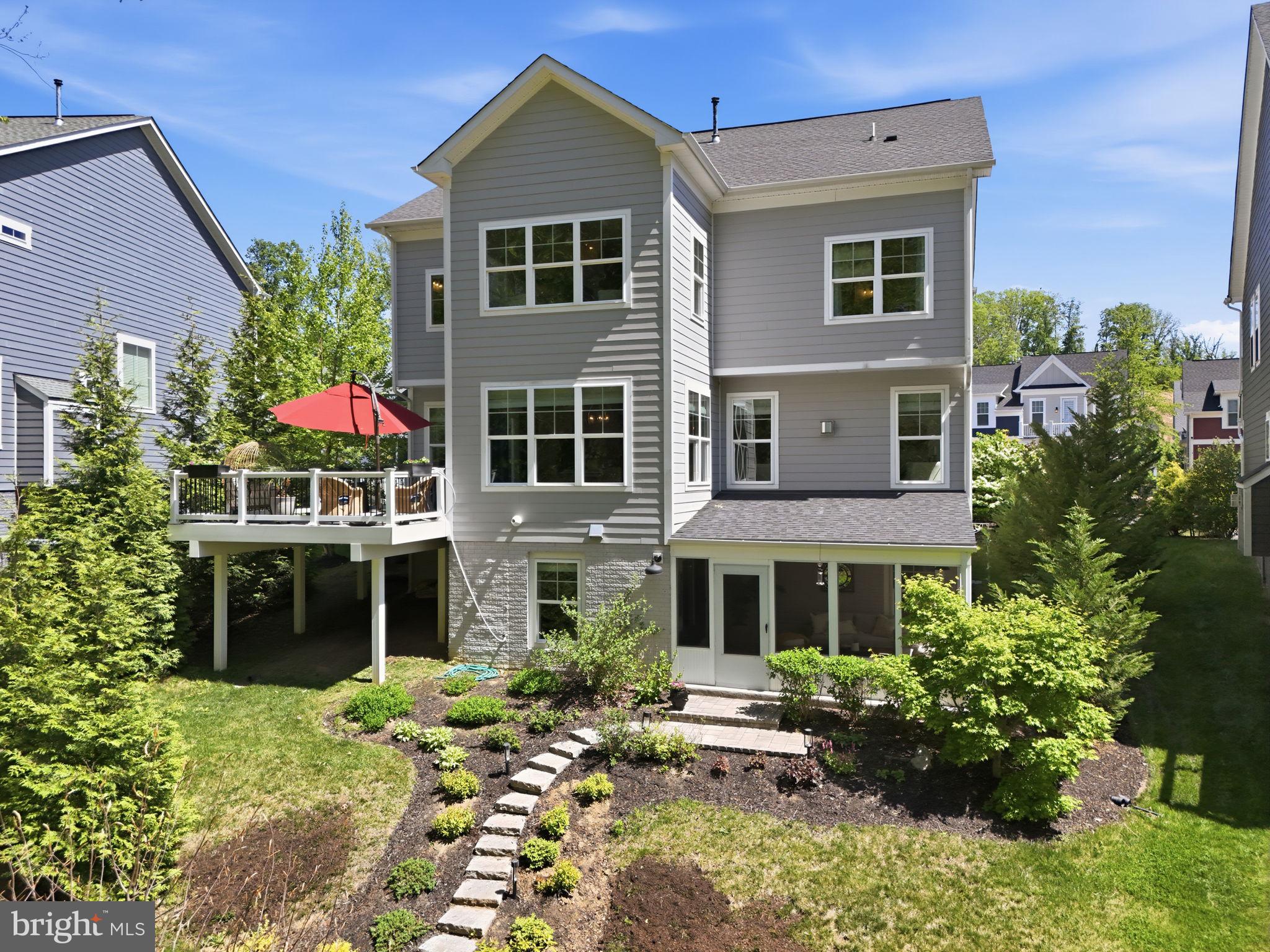 POTOMAC SHORES - Residential