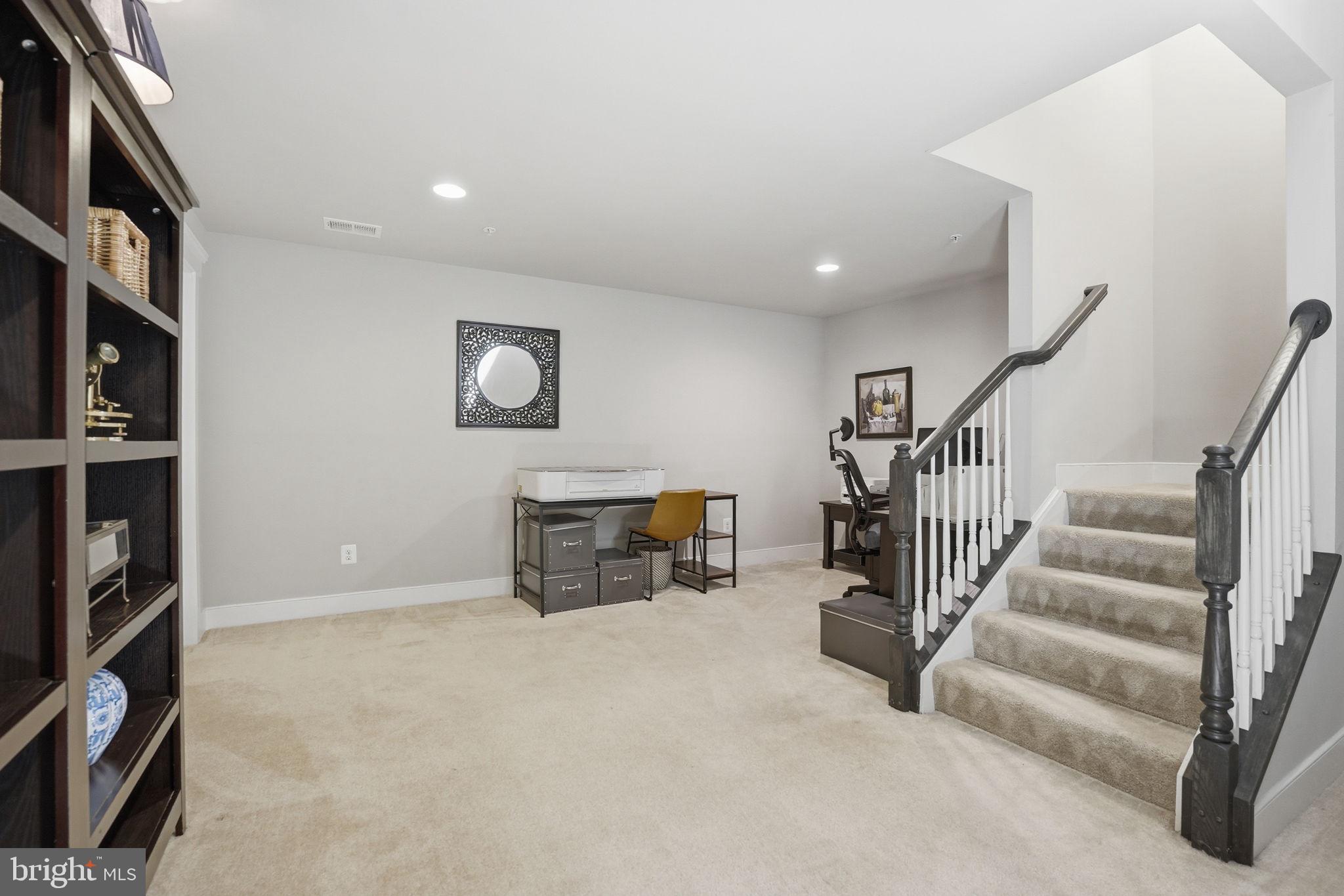 POTOMAC SHORES - Residential