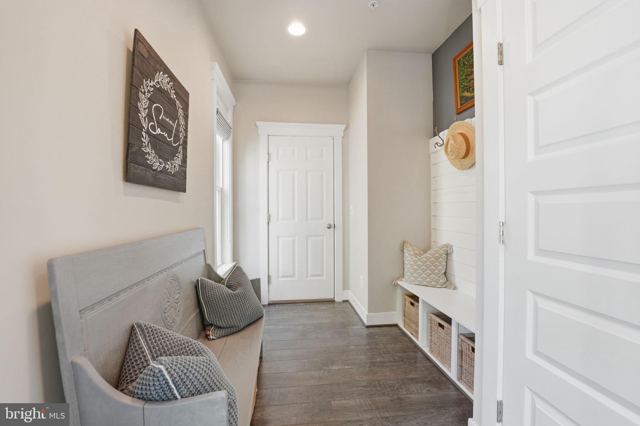 POTOMAC SHORES - Residential