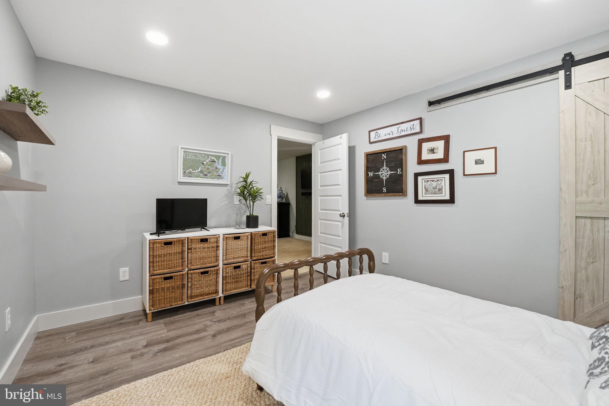 POTOMAC SHORES - Residential