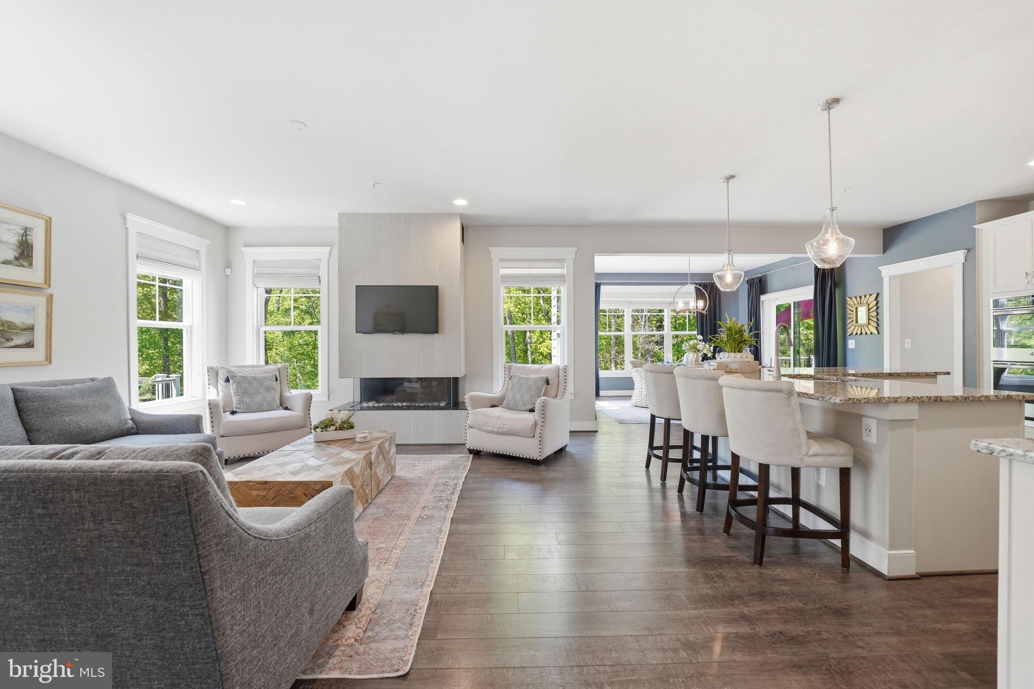 POTOMAC SHORES - Residential