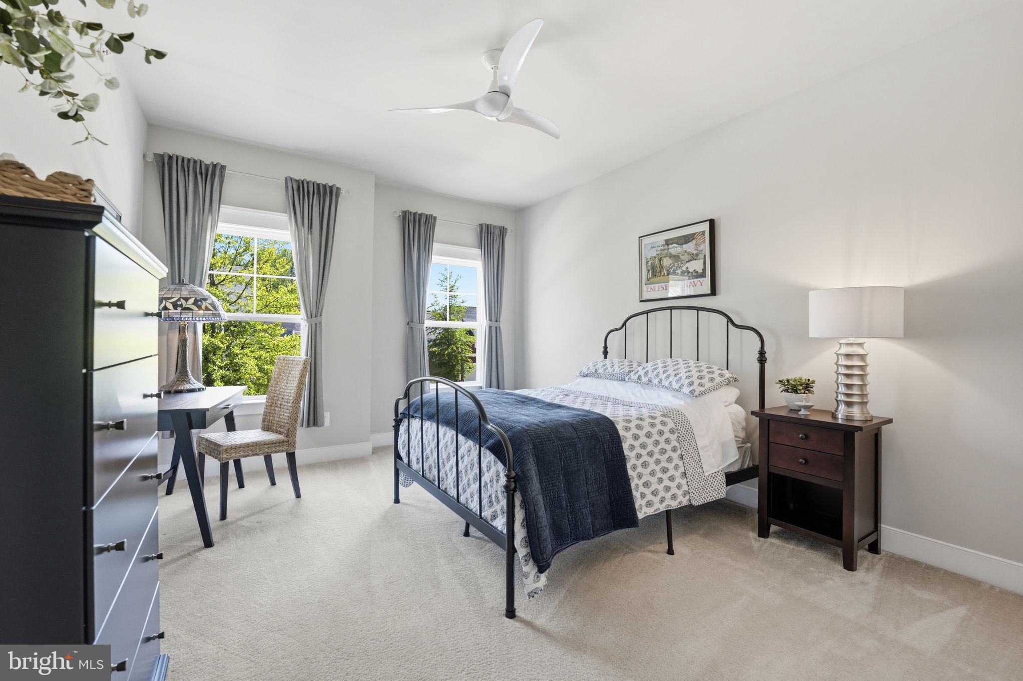 POTOMAC SHORES - Residential