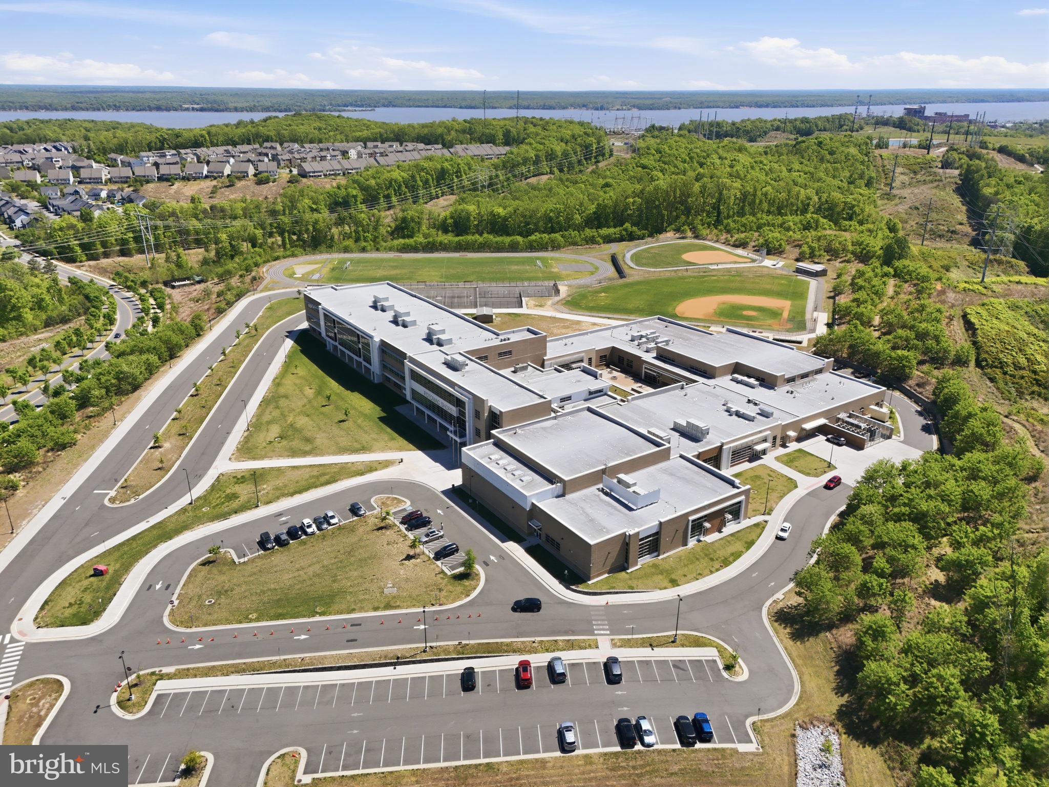 POTOMAC SHORES - Residential