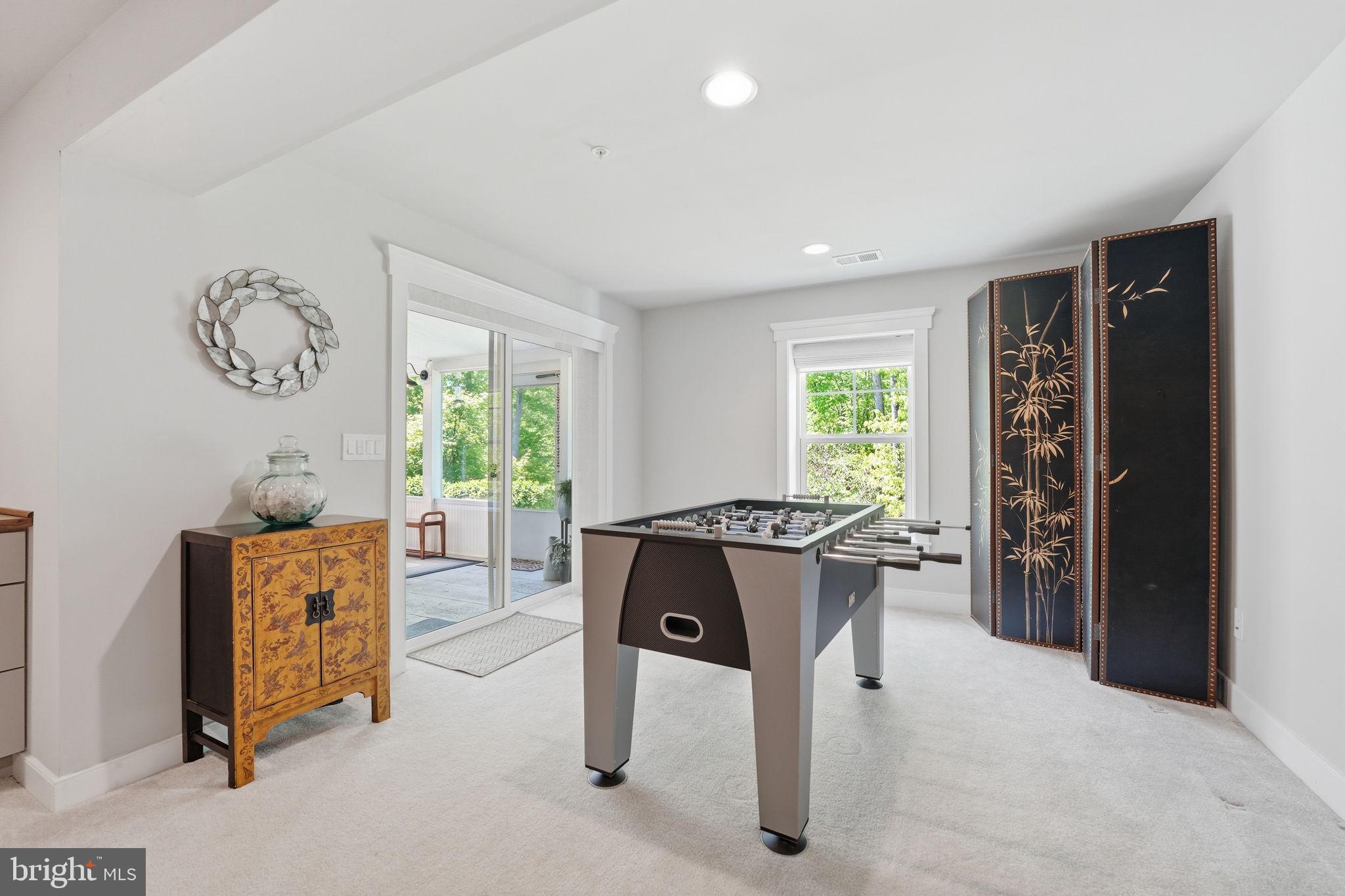 POTOMAC SHORES - Residential