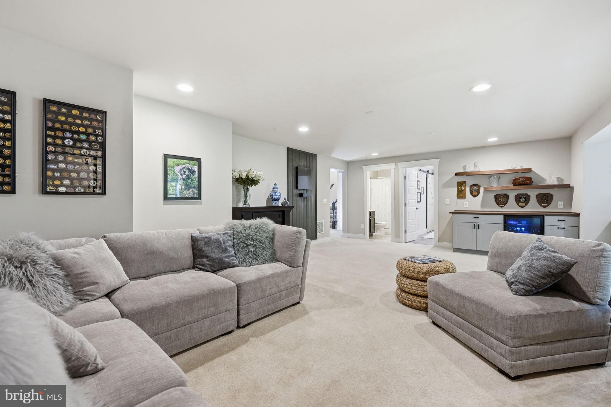 POTOMAC SHORES - Residential