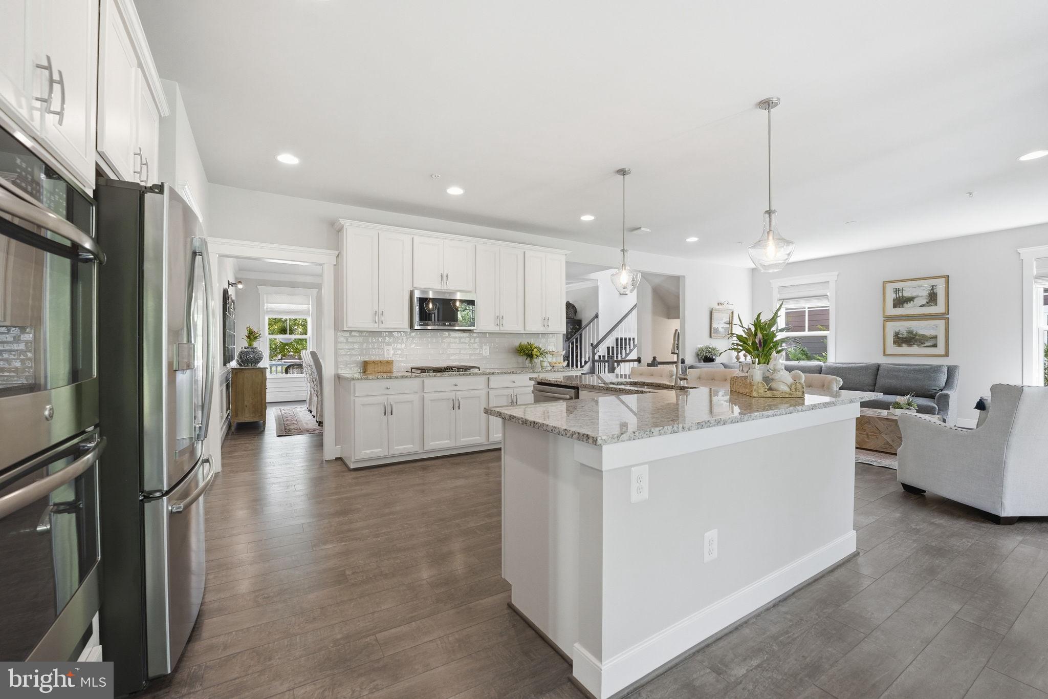 POTOMAC SHORES - Residential