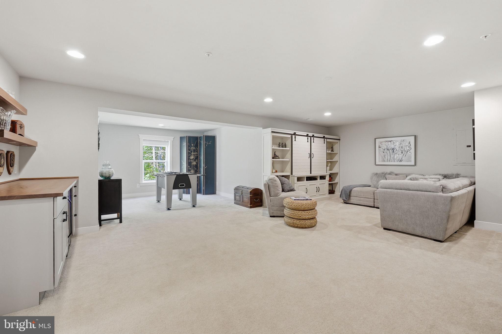 POTOMAC SHORES - Residential