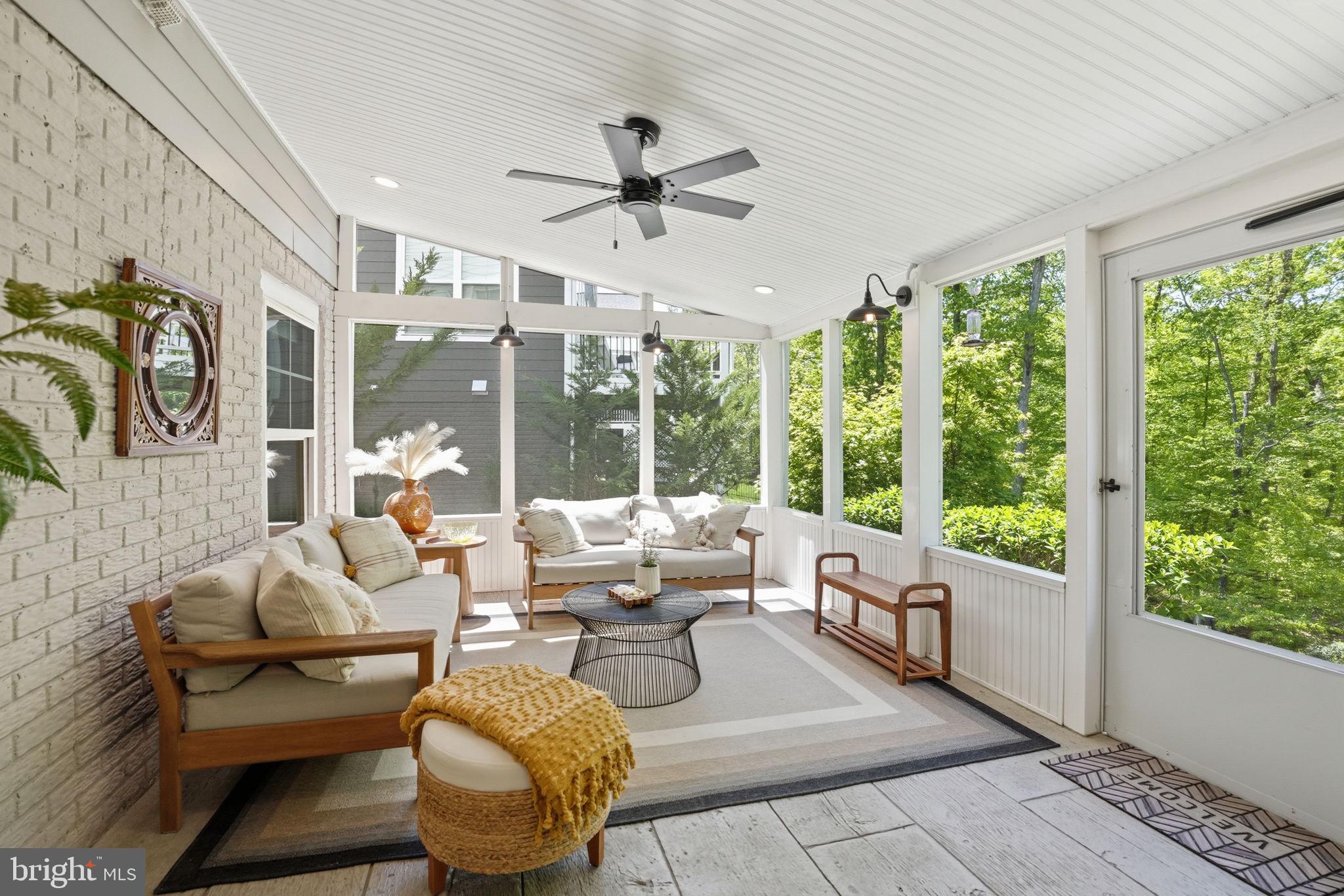 POTOMAC SHORES - Residential