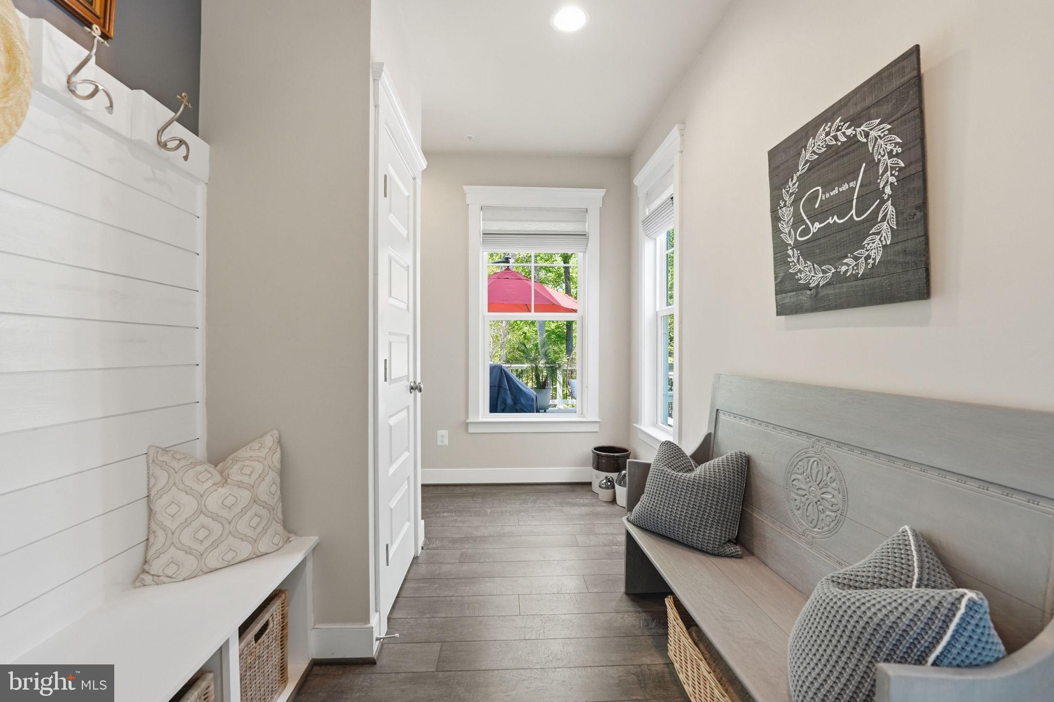 POTOMAC SHORES - Residential