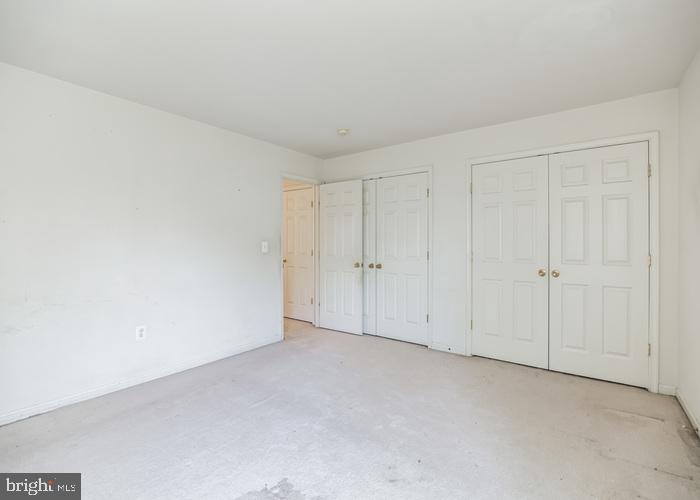 WAYSIDE VILLAGE - Residential