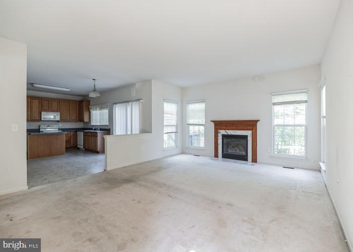 WAYSIDE VILLAGE - Residential