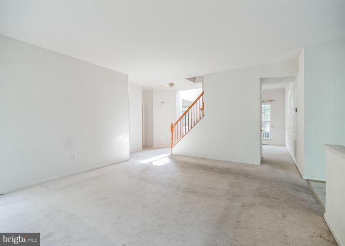 WAYSIDE VILLAGE - Residential