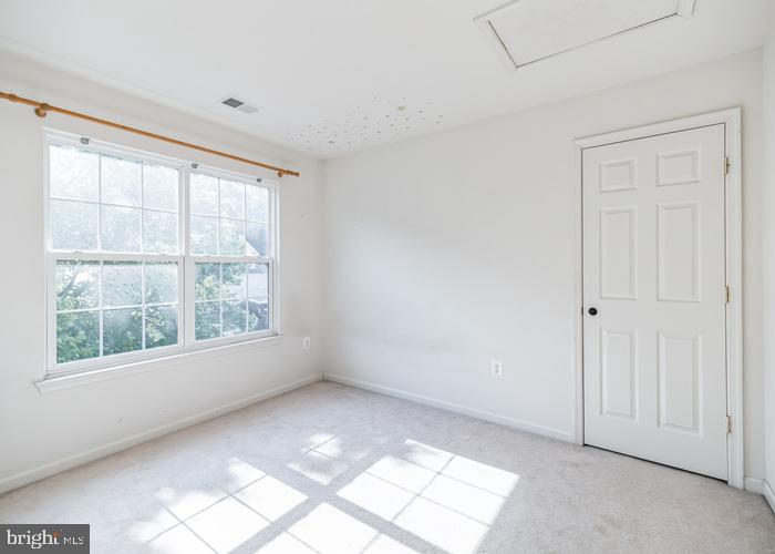 WAYSIDE VILLAGE - Residential