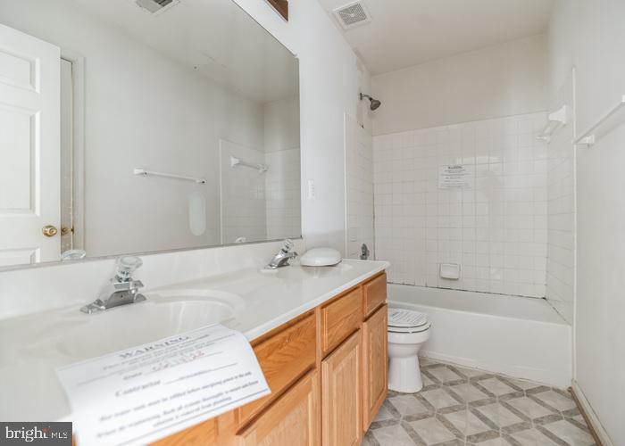 WAYSIDE VILLAGE - Residential