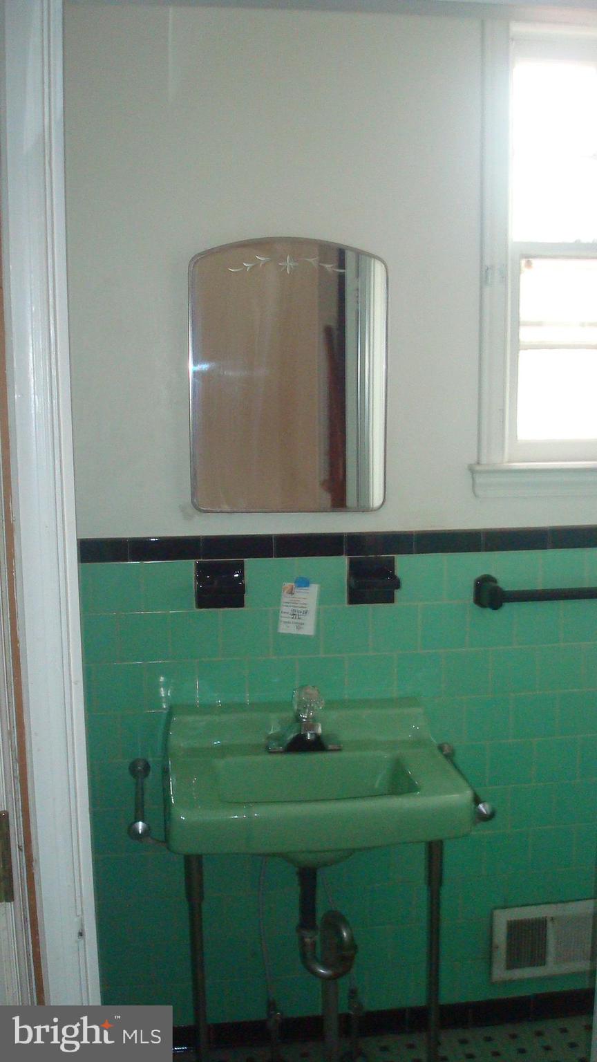 CROSS COUNTRY - Residential