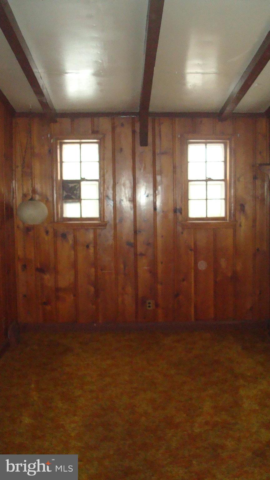 CROSS COUNTRY - Residential