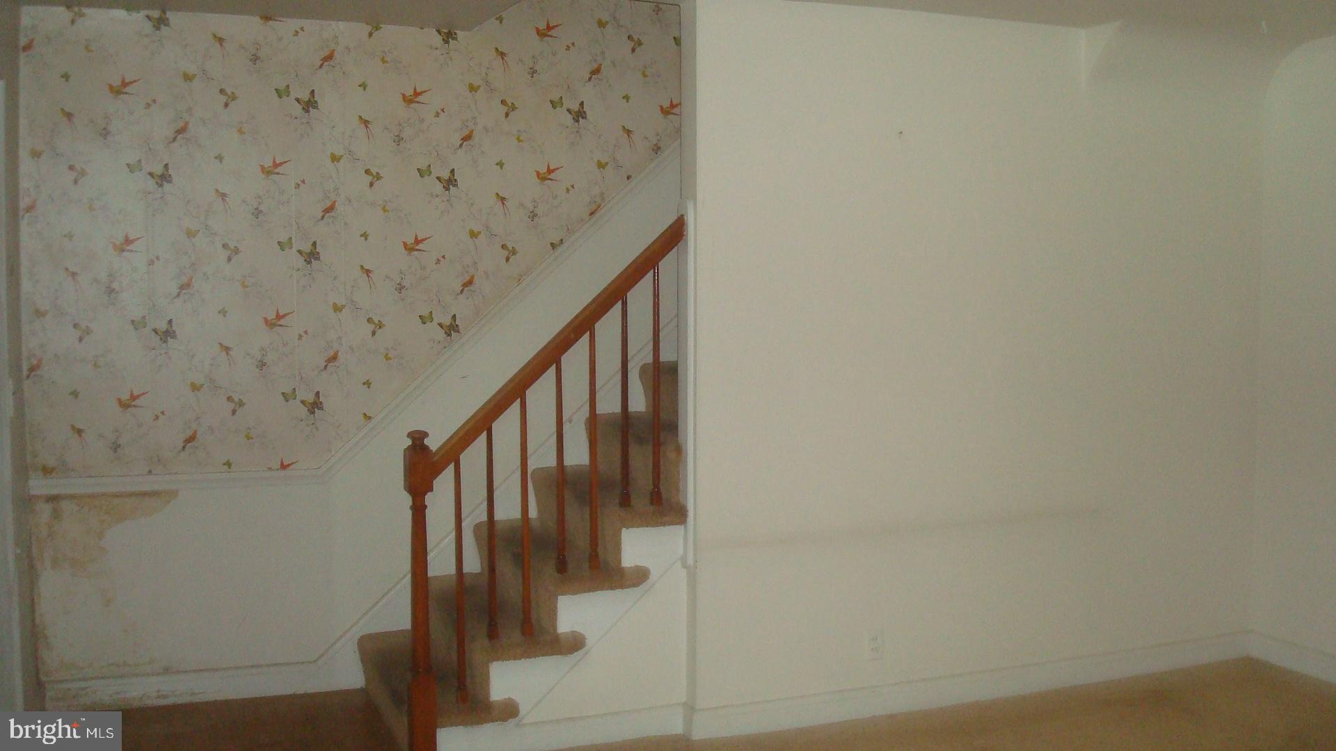 CROSS COUNTRY - Residential