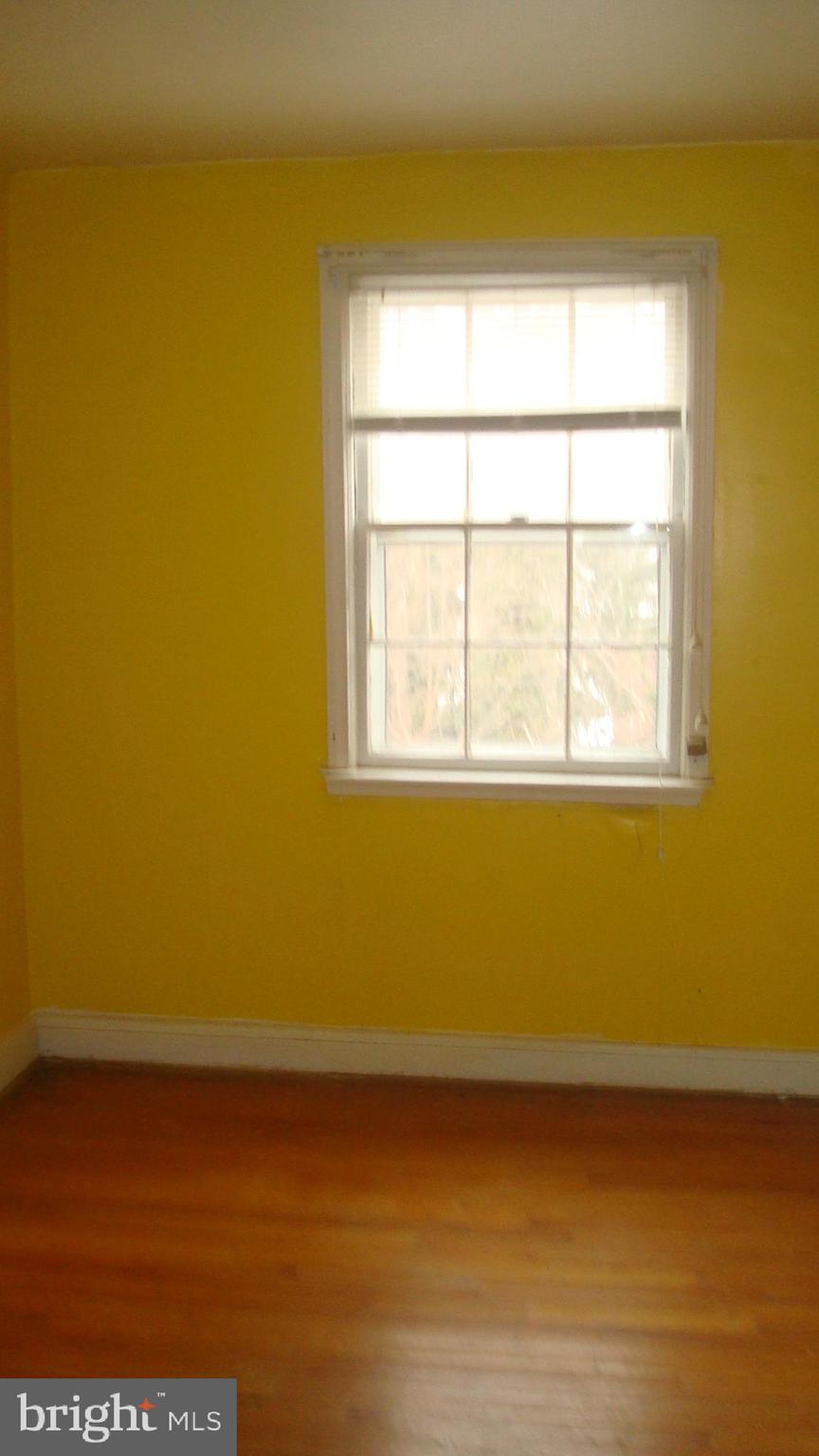 CROSS COUNTRY - Residential