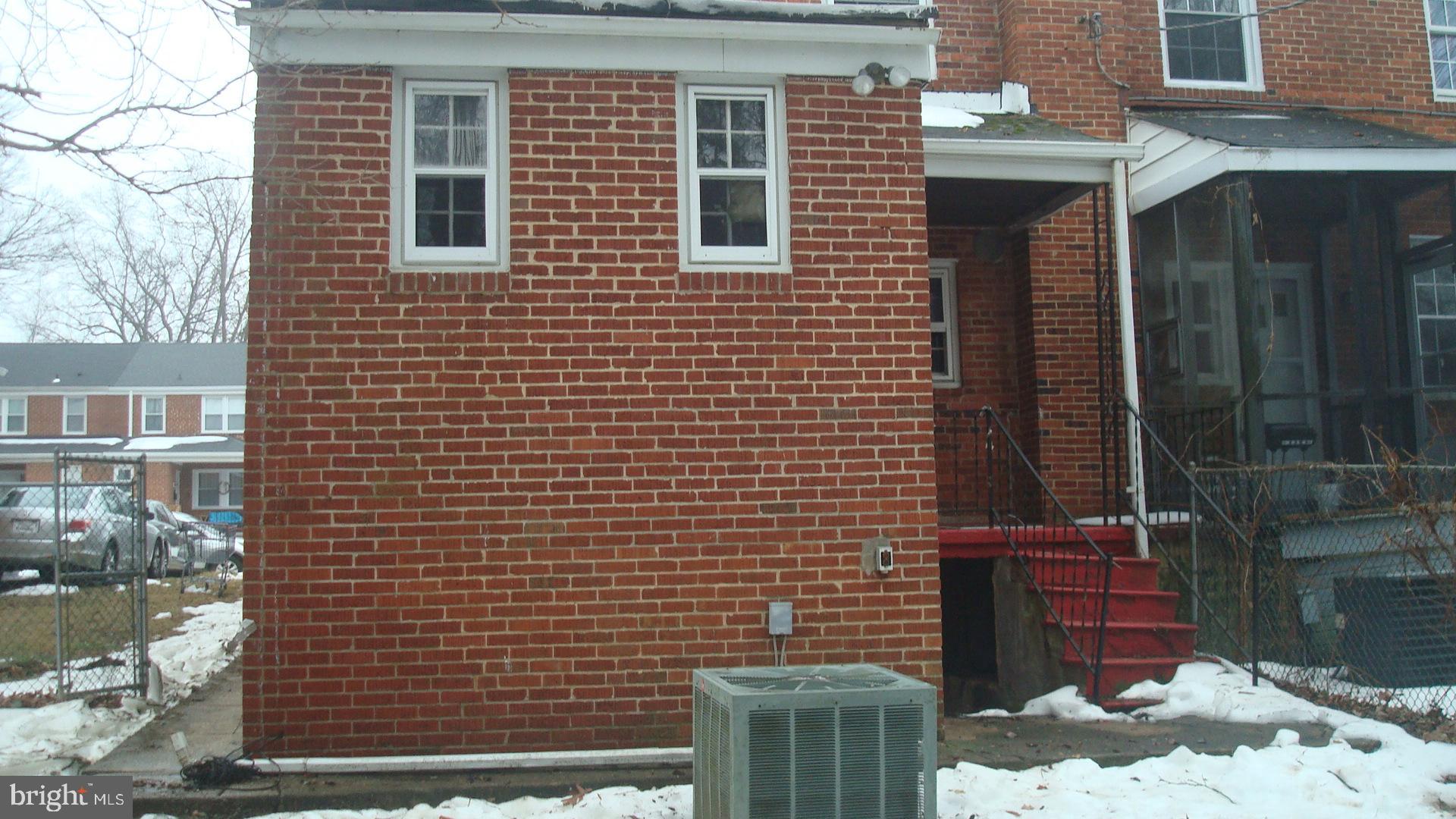 CROSS COUNTRY - Residential