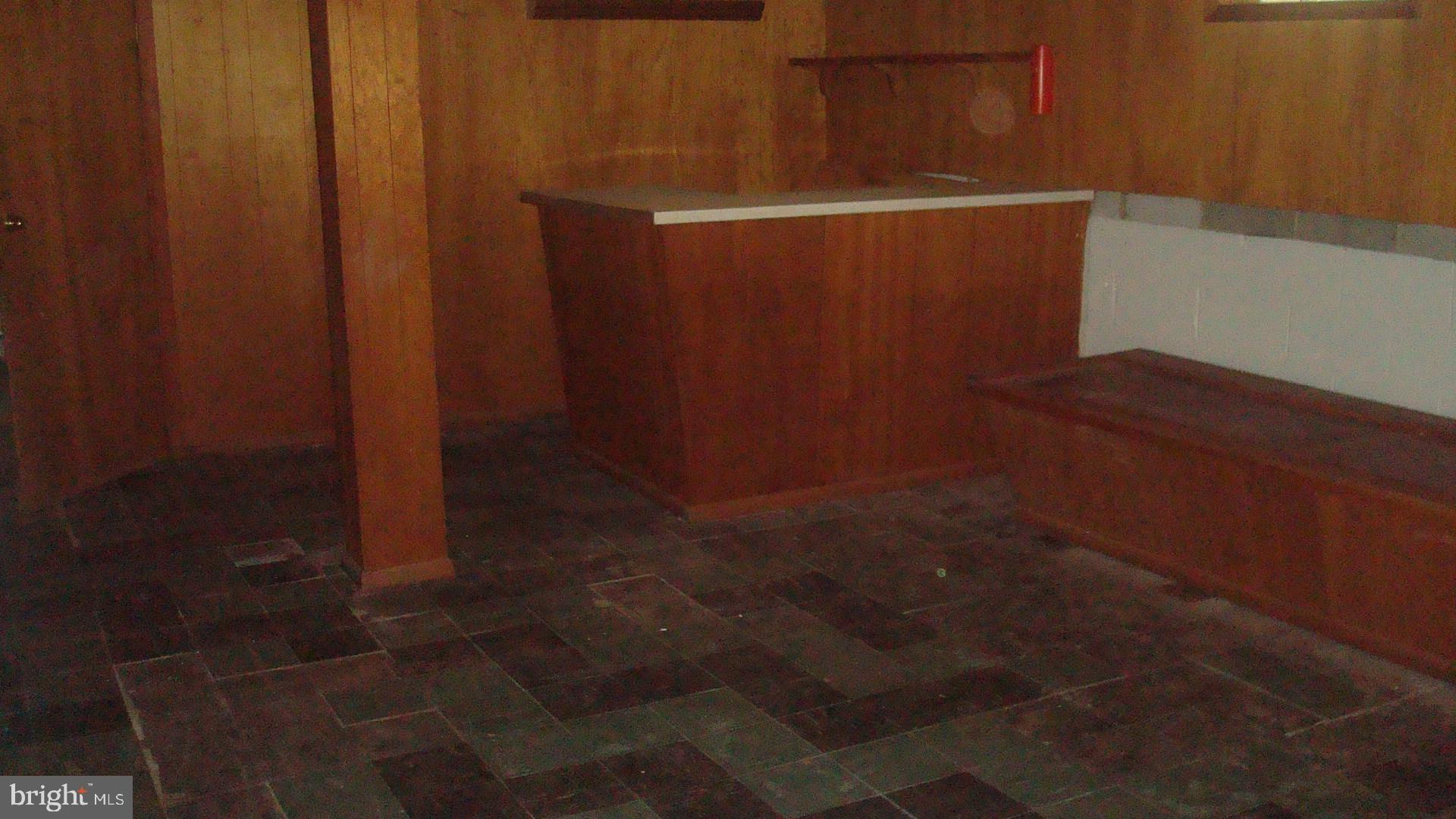 CROSS COUNTRY - Residential