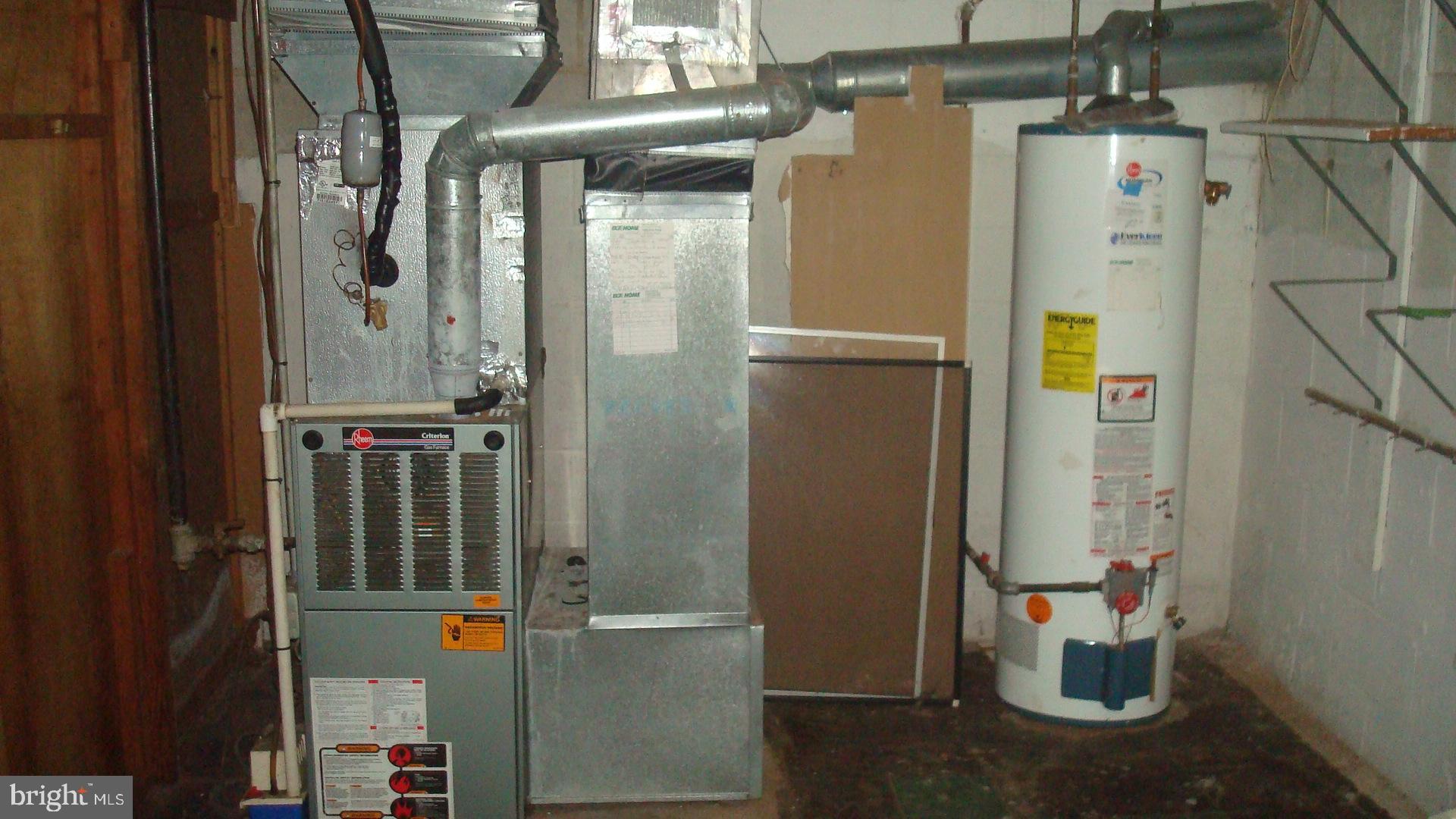 CROSS COUNTRY - Residential