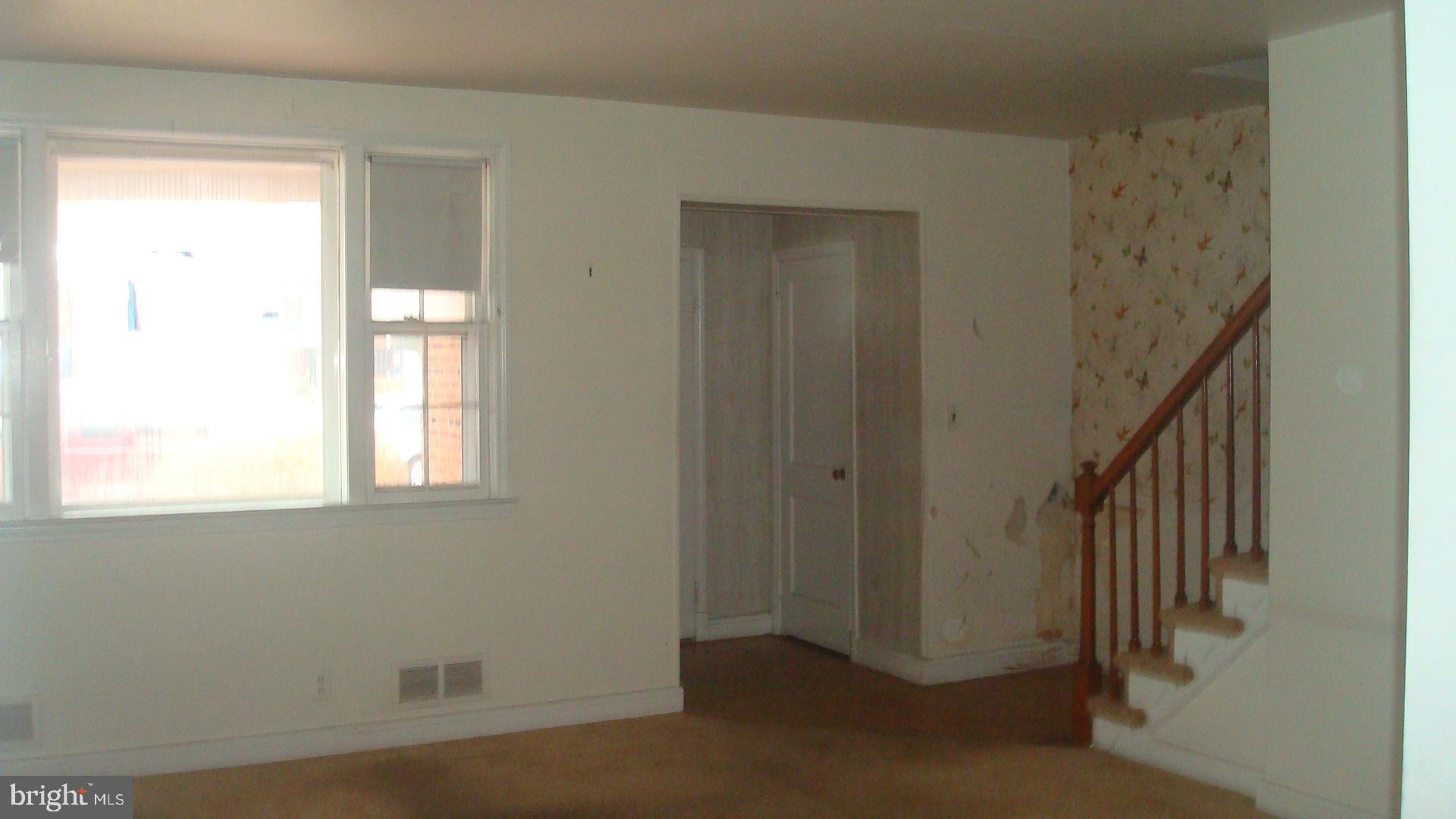 CROSS COUNTRY - Residential