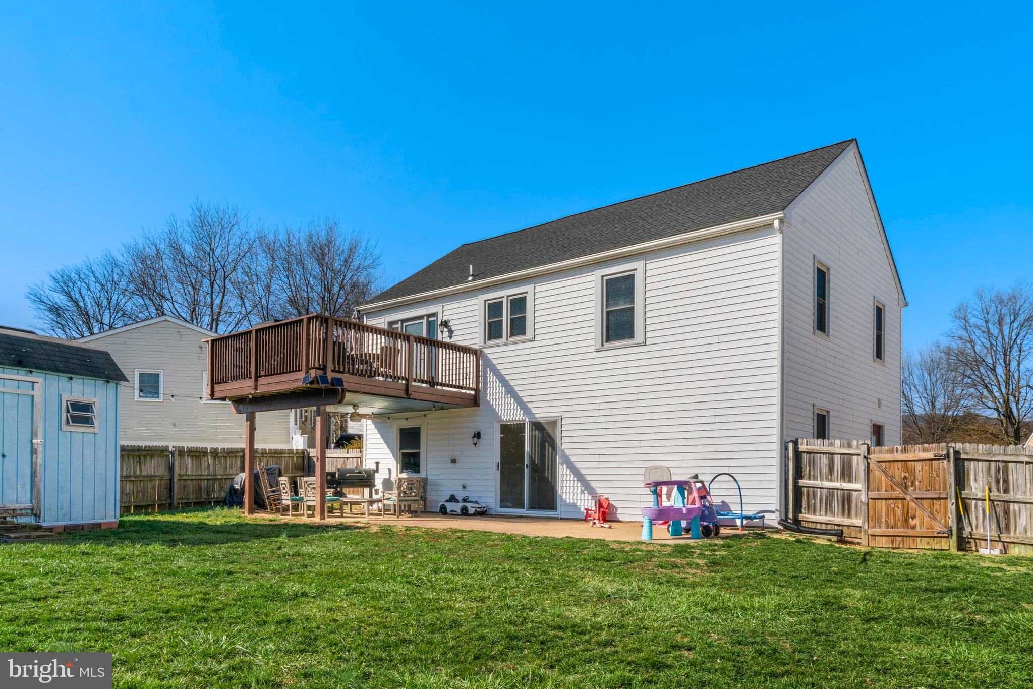 STONEGATE FARMS - Residential