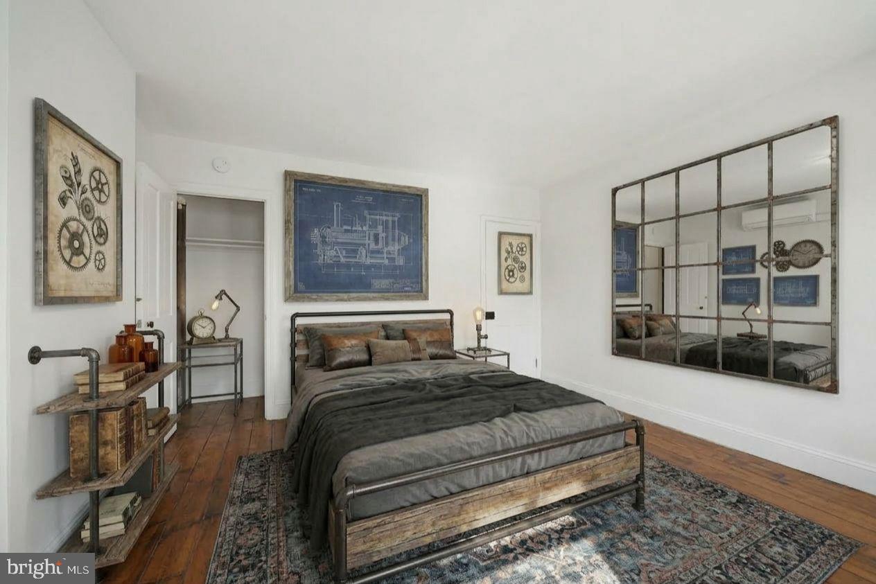 EAST FALLS - Residential