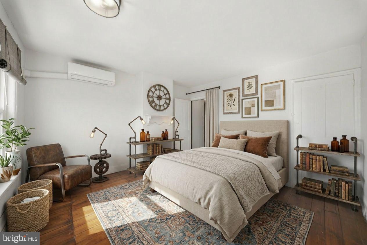 EAST FALLS - Residential