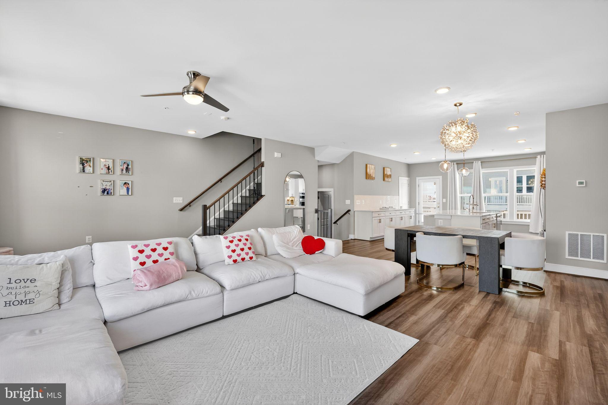 CENTURY ROW - Residential