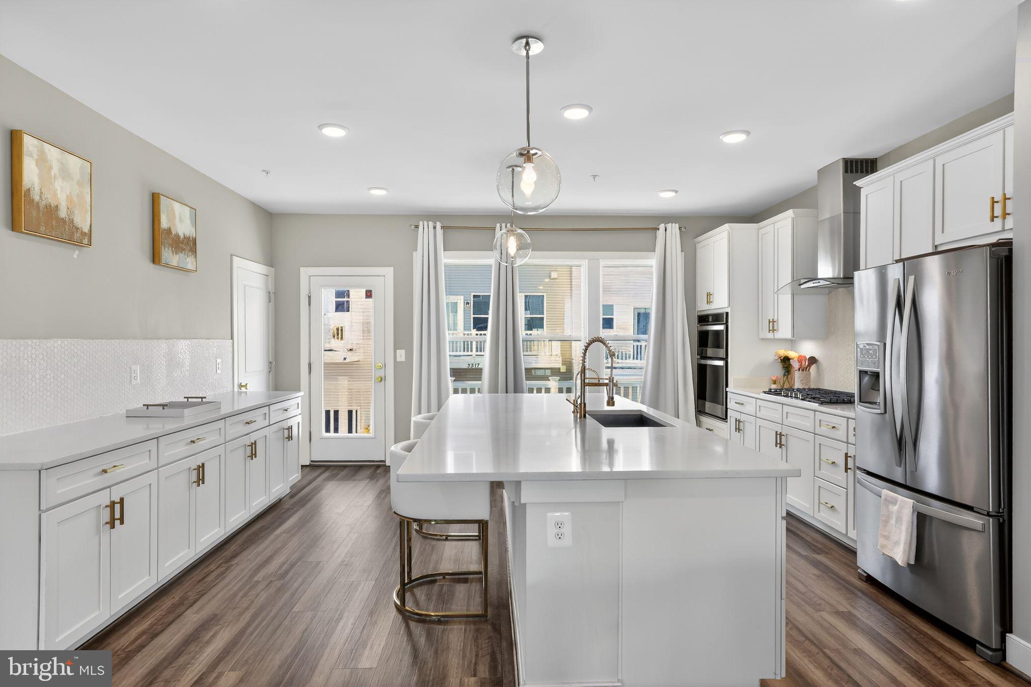 CENTURY ROW - Residential