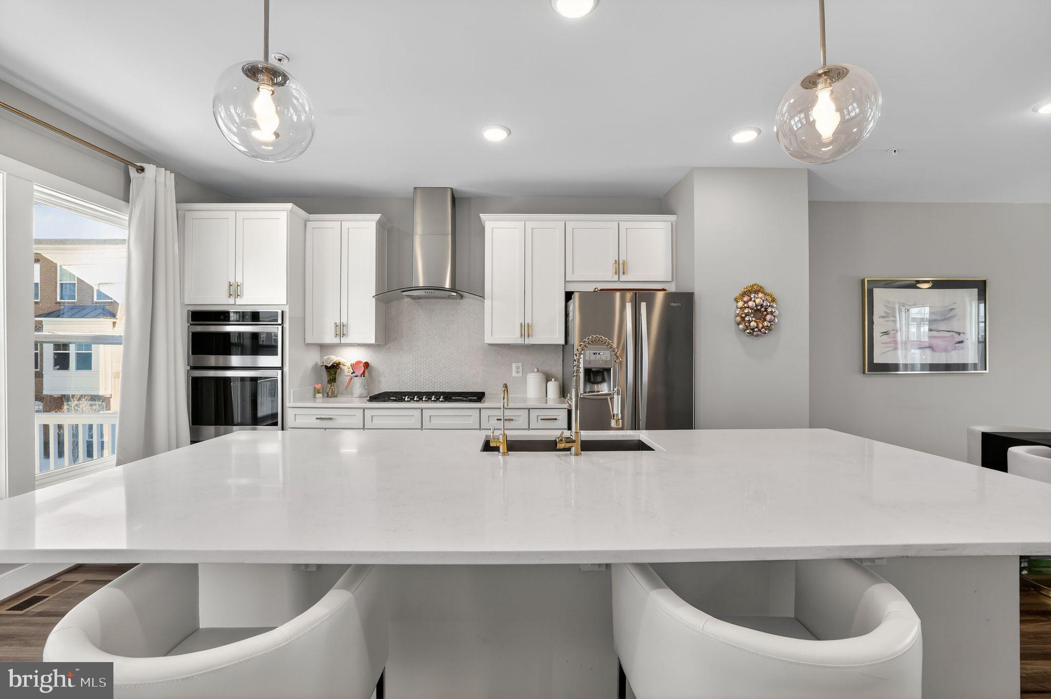 CENTURY ROW - Residential