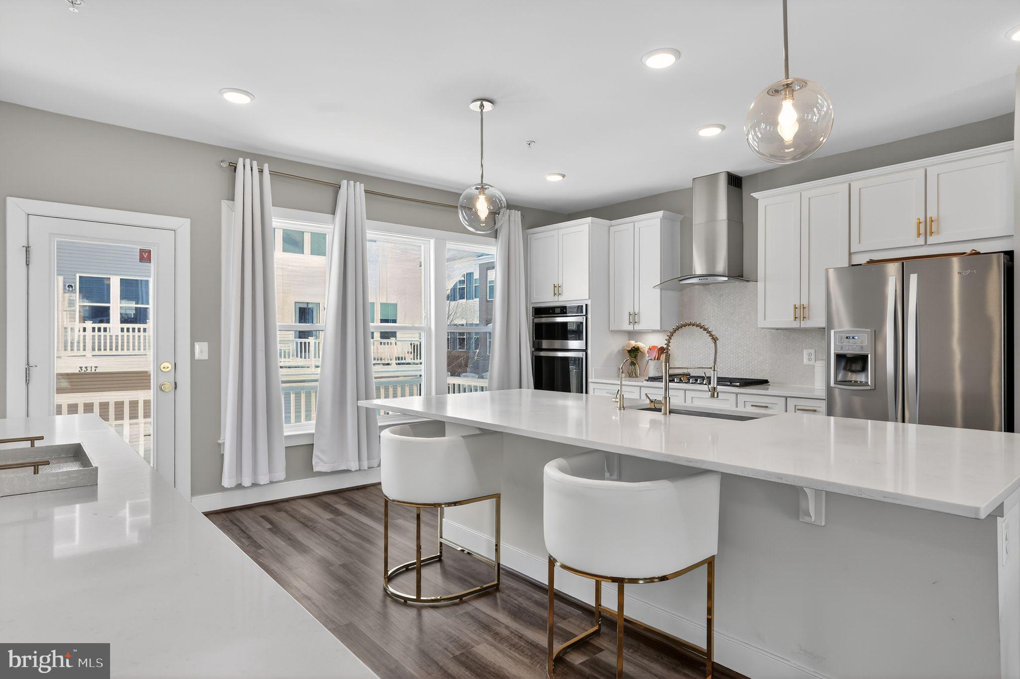 CENTURY ROW - Residential