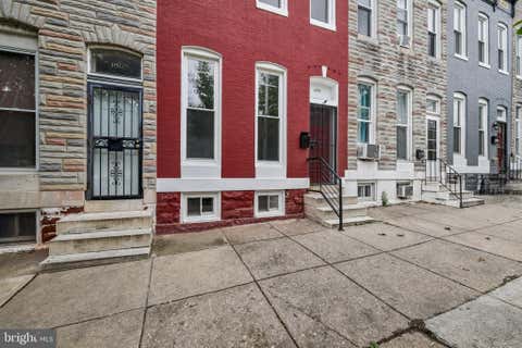 Townhouse For Sale - 1610 N Bond Street<br/> BALTIMORE, MD 21213