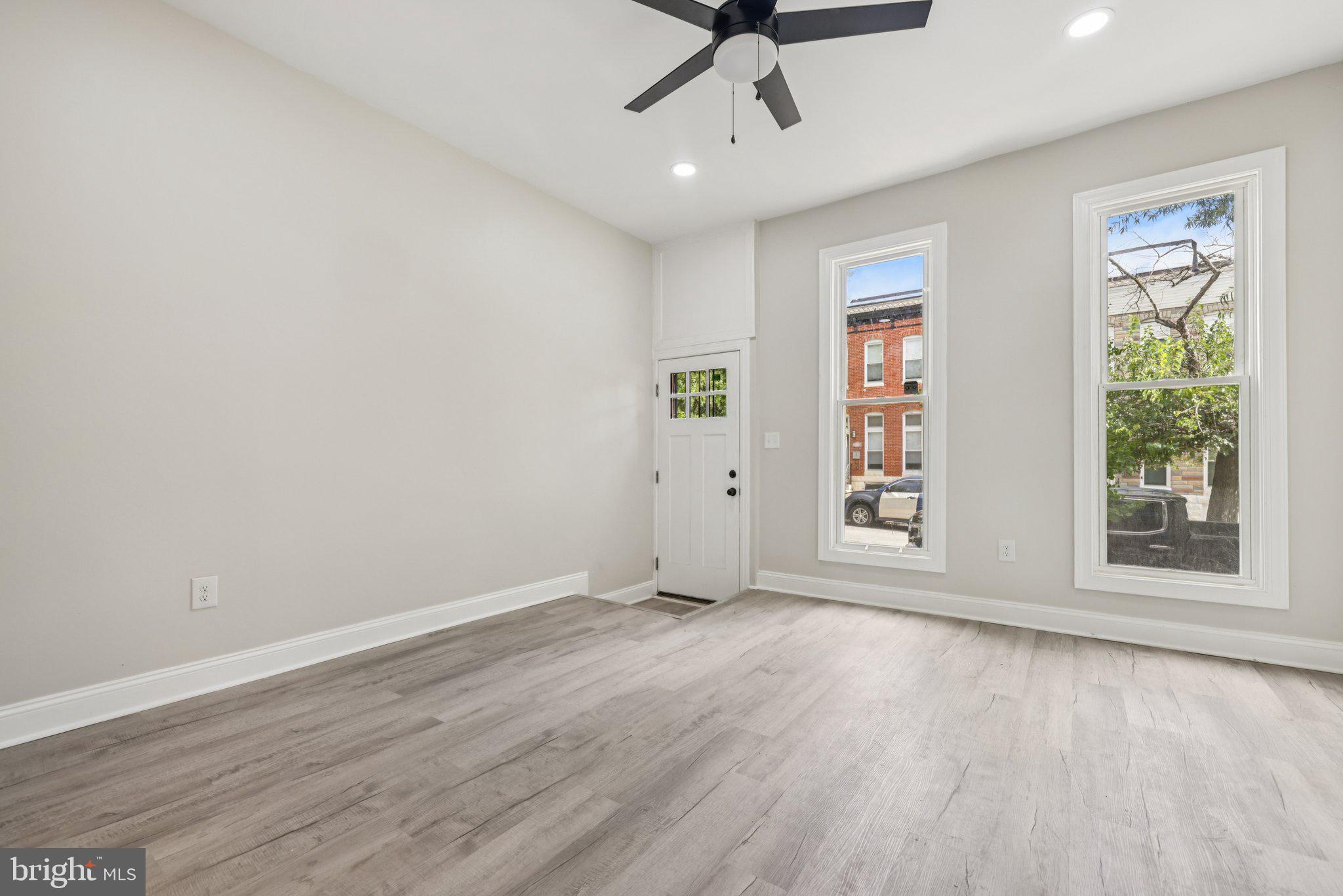 BROADWAY EAST - Residential