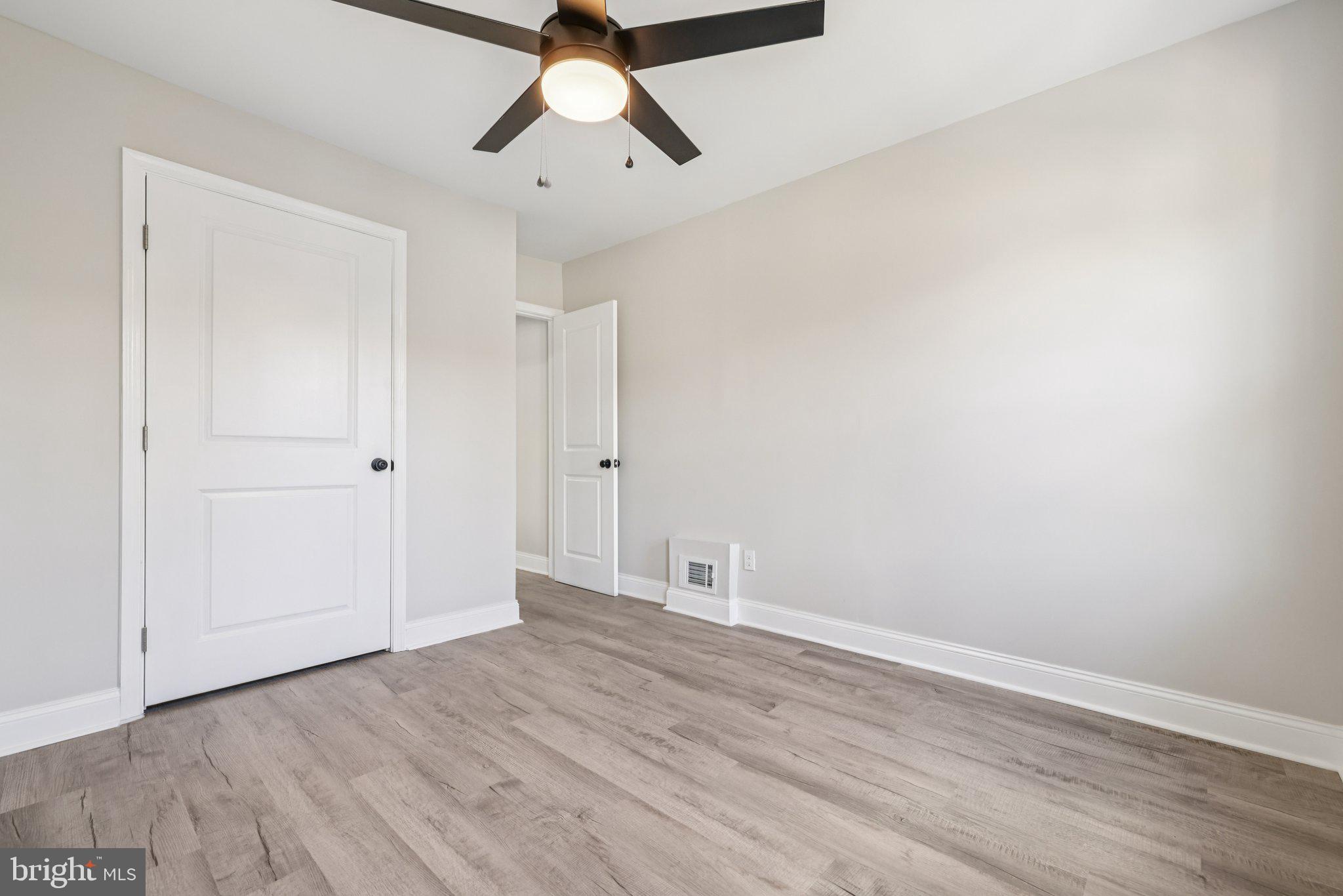 BROADWAY EAST - Residential