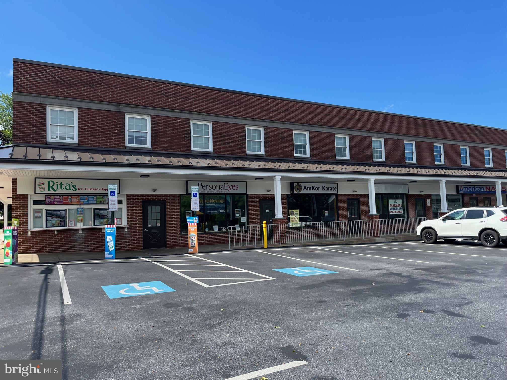 Great corner office on 2nd floor of Paoli Plaza Building. This office is approx. 400 square feet and would make an excellent home for a variety of different businesses and services. This rental includes all utilities except for phone and internet services. Ample employee parking and overflow lot available. If you have additional questions you can call the office at any time.
