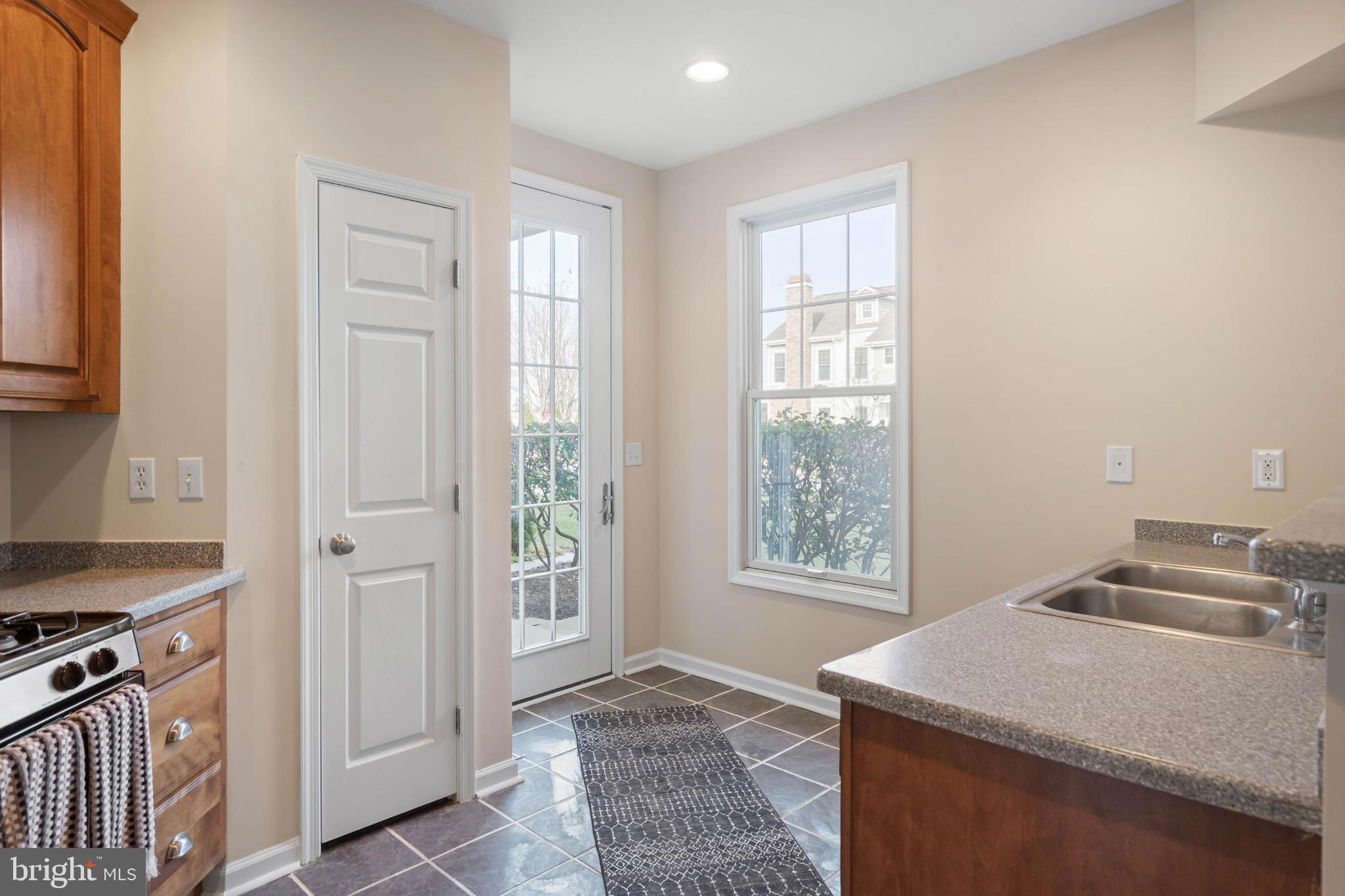 PAYNTERS MILL - Residential