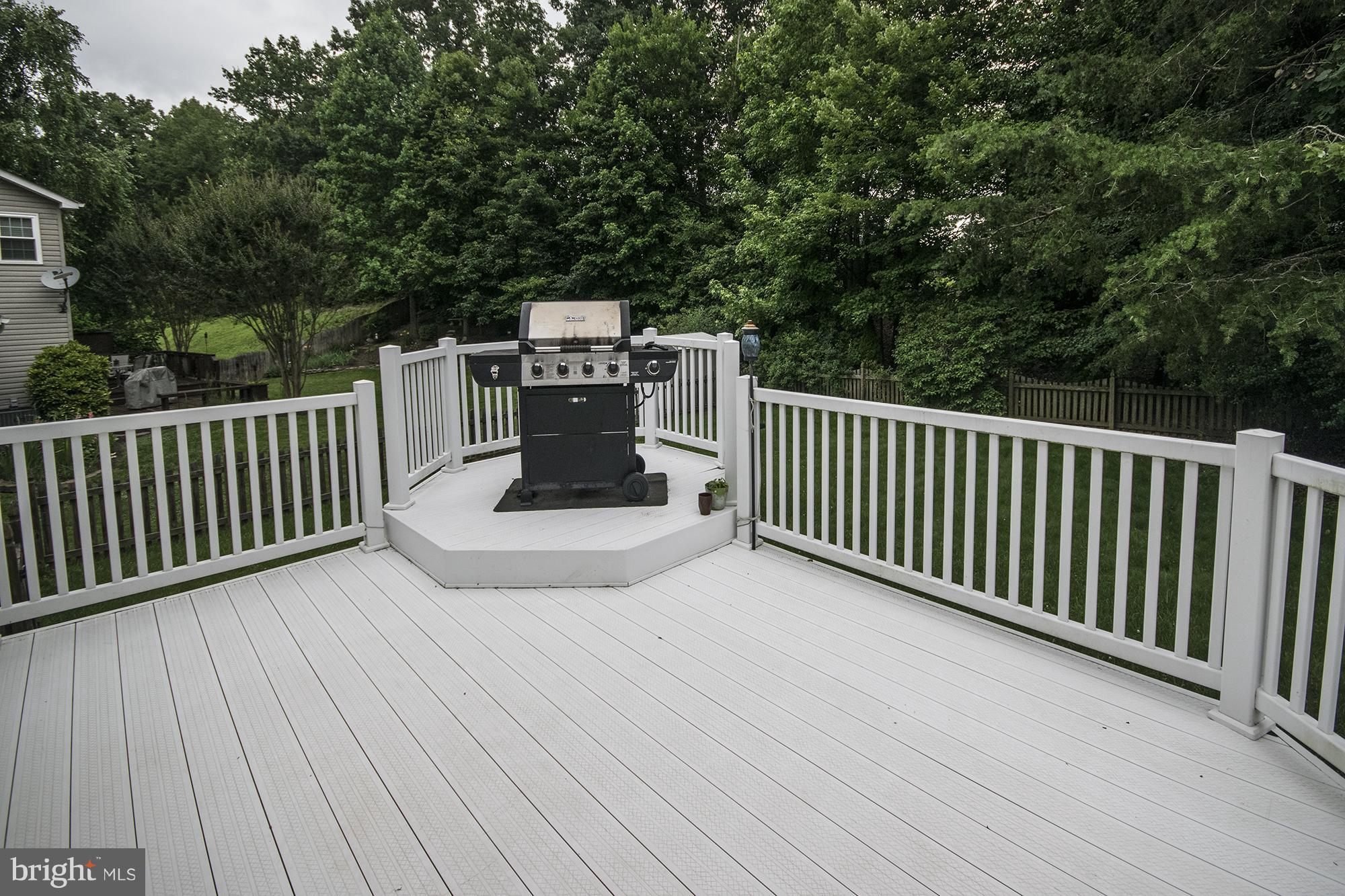 STONE RIVER - Residential