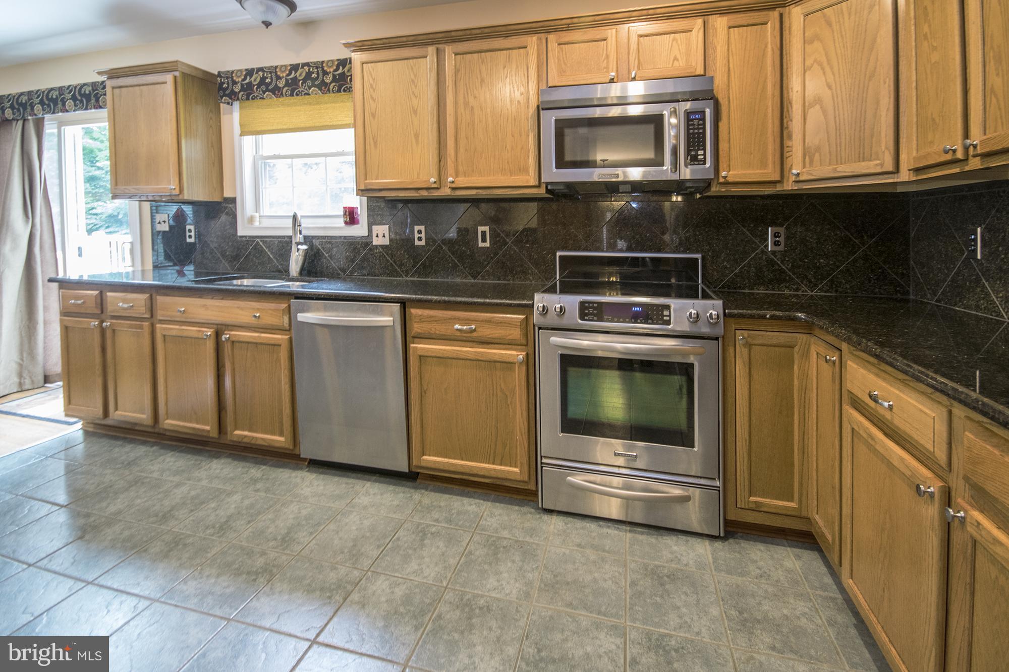 STONE RIVER - Residential