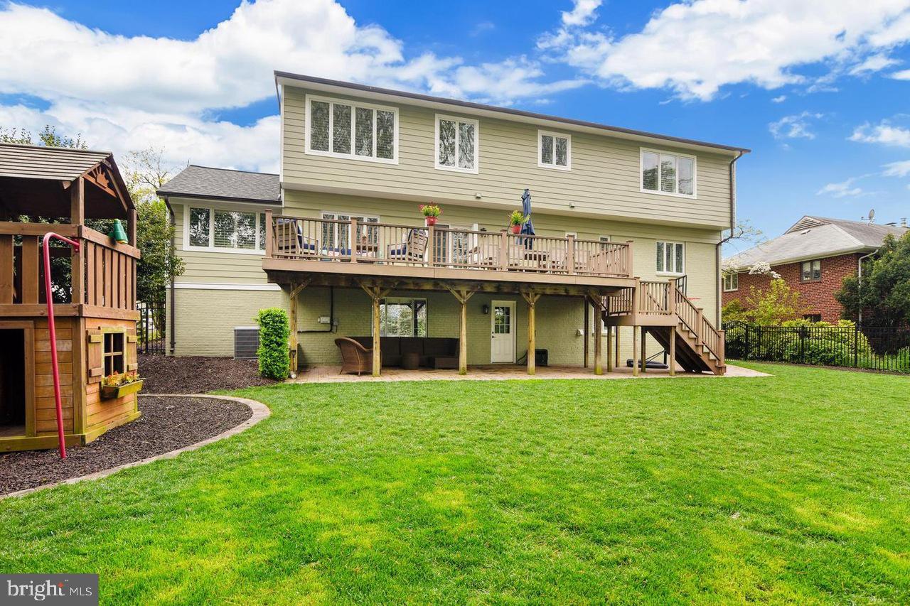 BROYHILL FOREST - Residential Lease