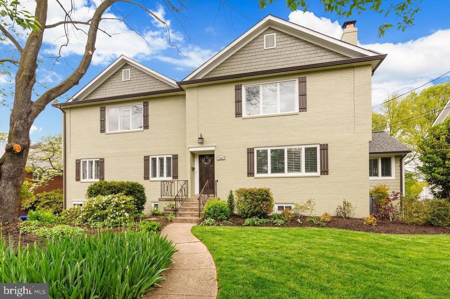 This expanded 6 Br/5 Ba colonial + 1-car garage offers over 4,500 sq. feet on one of N. Arlington's prettiest streets. Enjoy outdoor entertaining from your expansive deck, overlooking a huge flat/fenced backyard with playset. The main level features a remodeled kitchen w/SS appliances + quartz counters, open living/dining/eat-in area, 2 bedrooms (1 w/en-suite Ba) + full hallway bathroom. Bonus office/library w/built-ins on main level. The upper level features 3 additional bedrooms, including a primary bedroom w/ a massive walk-in closet and updated en-suite, 2 additional bedrooms, both with vaulted ceilings, and an updated full hall bath with double vanity. There is also a bonus/office room. But that's not all there's also a huge open area w/vaulted ceilings perfect for working out. The lower level has an open rec. room, kids' play area, 6th bedroom/bonus room, laundry room, and access to the garage. Easy commute to DC via Chain Bridge, National Landing via Spout Run. Jamestown ES/Williamsburg MS/Yorktown HS.