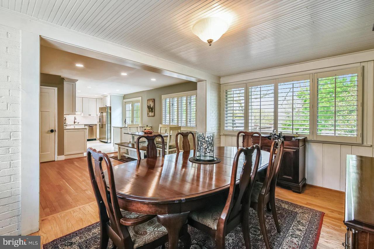 BROYHILL FOREST - Residential Lease