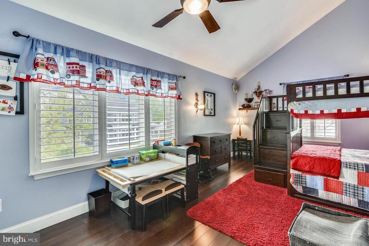 BROYHILL FOREST - Residential Lease